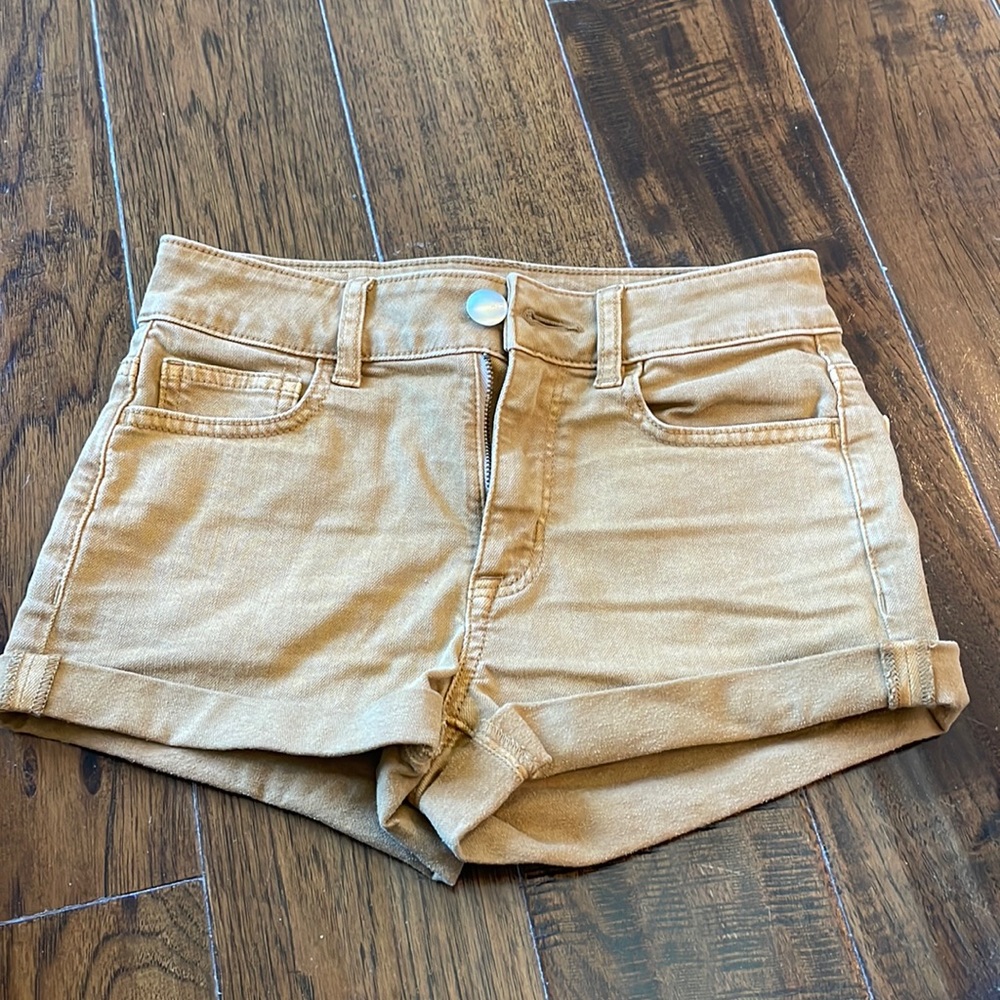 American Eagle Outfitters Camel Super Stretch Shorts